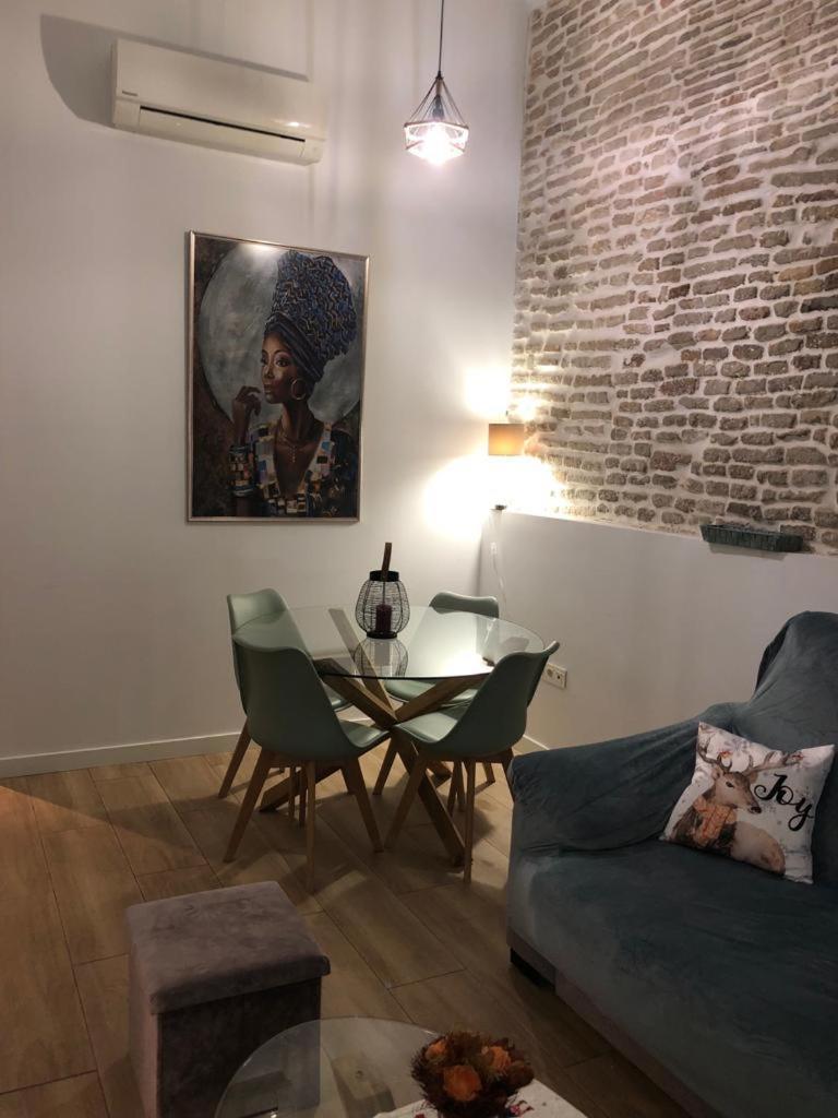 Estudio Centrico En Punonrostro Sevilla Exteriér fotografie